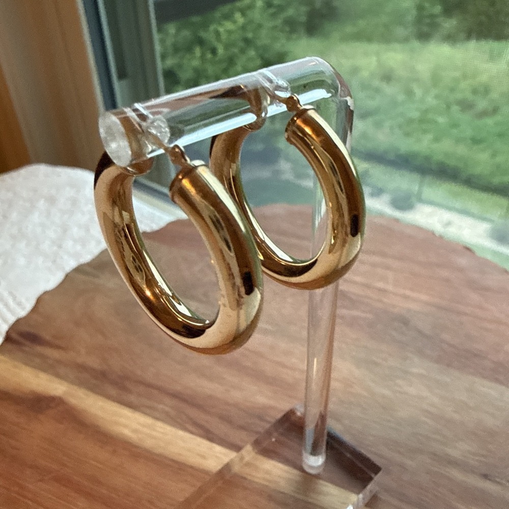 14k Polished Round Hoop Earrings 1 Inch Diameter 3 Grams Classic Old Money - Picture 4 of 10